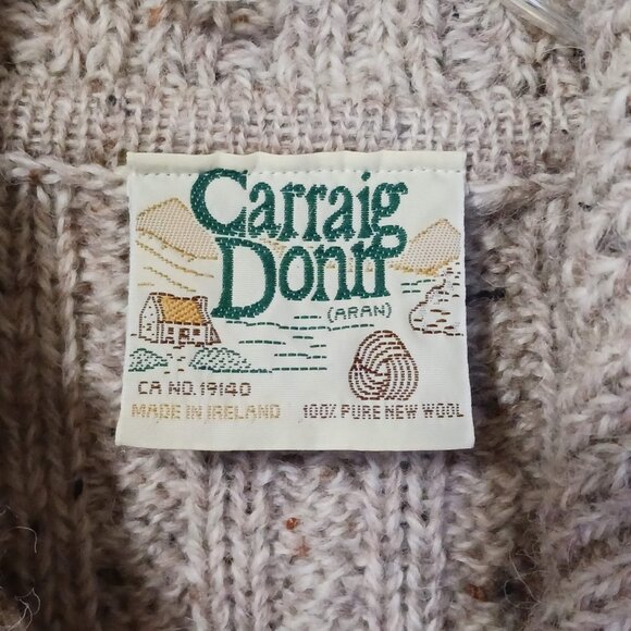 Carraig Donn Pure Wool Cable Knit Shawl Fisherman Sweater Toogle Cardigan XL - Picture 2 of 7